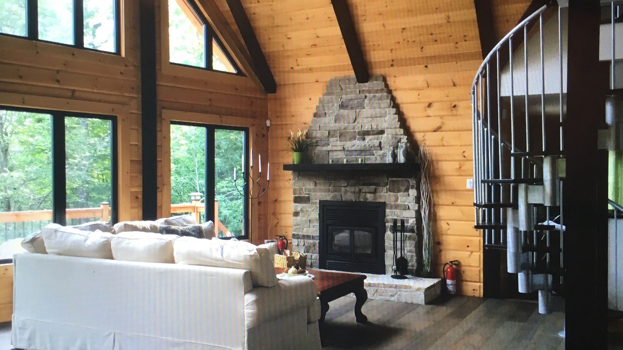 Photo of Livingroom in Wentworth-Nord