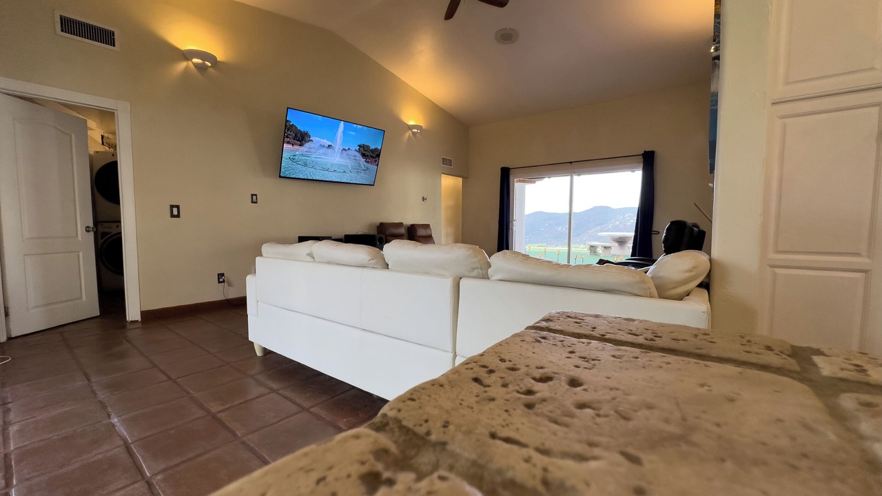 Photo of Livingroom in Jamul