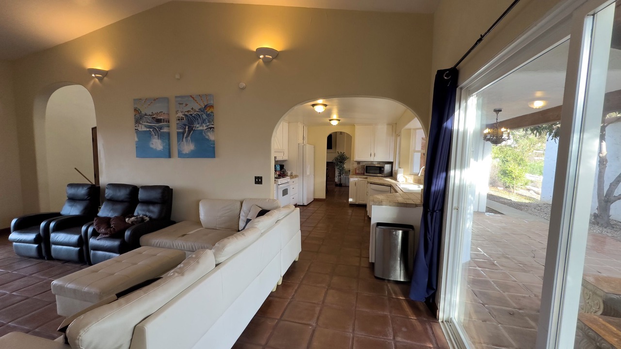 Photo of Livingroom in Jamul