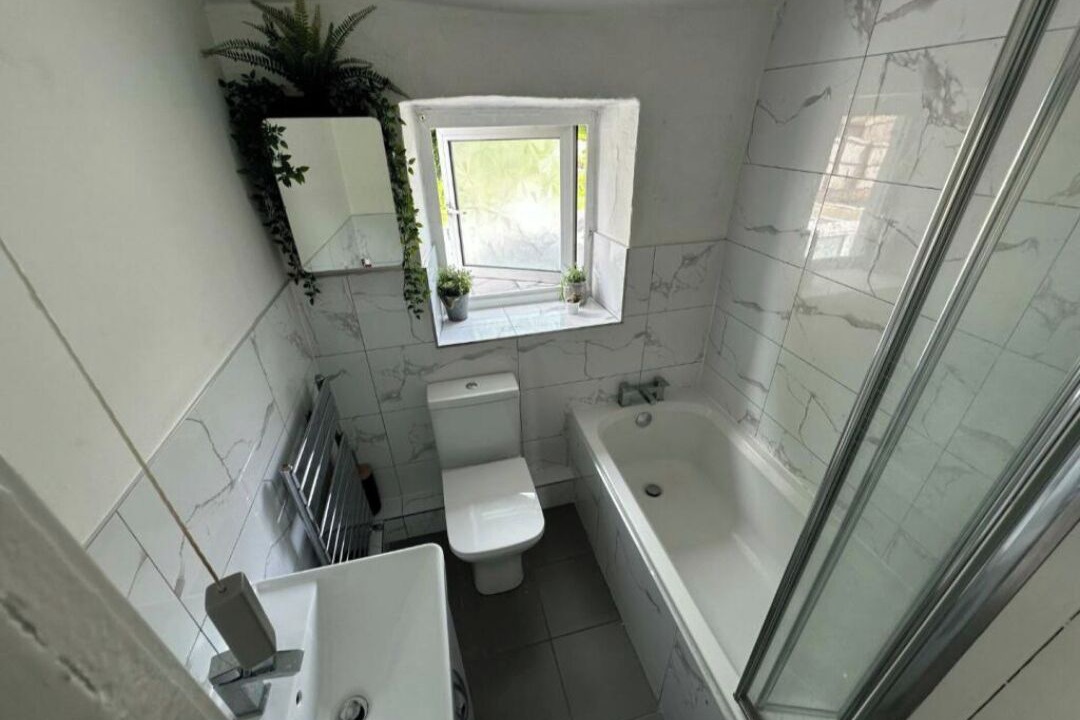 Photo of Bathroom in Brierfield