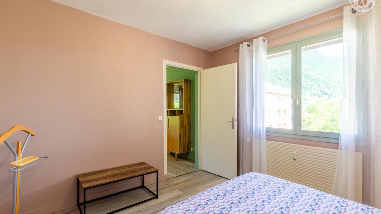 Photo of Bedroom in Le Bourget-du-Lac