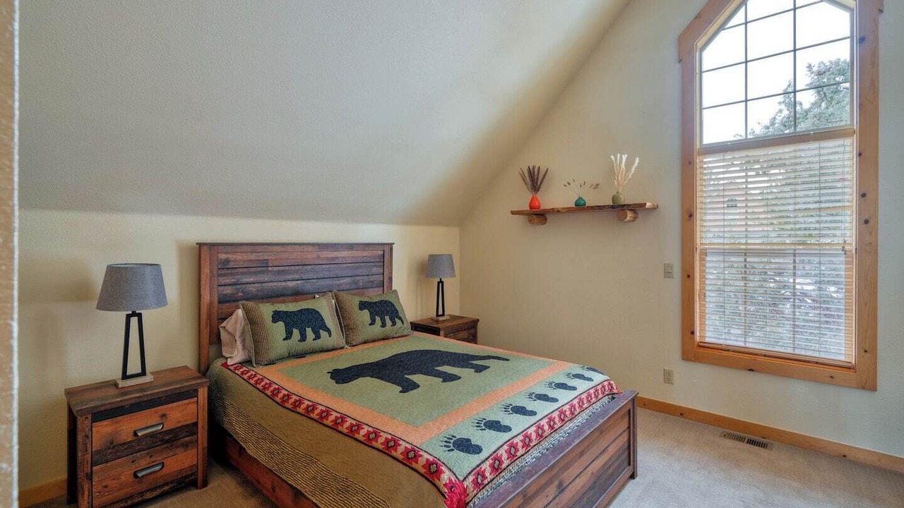 Photo of Bedroom in Redmond