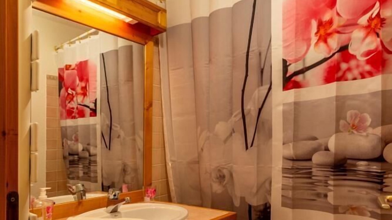 Photo of Bathroom in Valloire