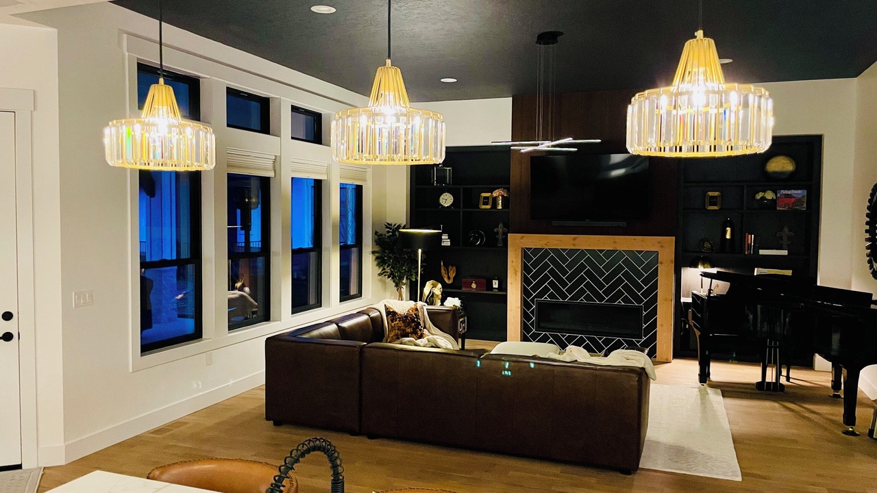 Photo of Others in Star