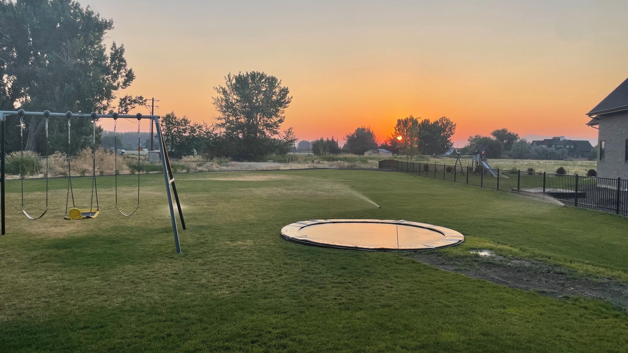 Photo of Others in Star