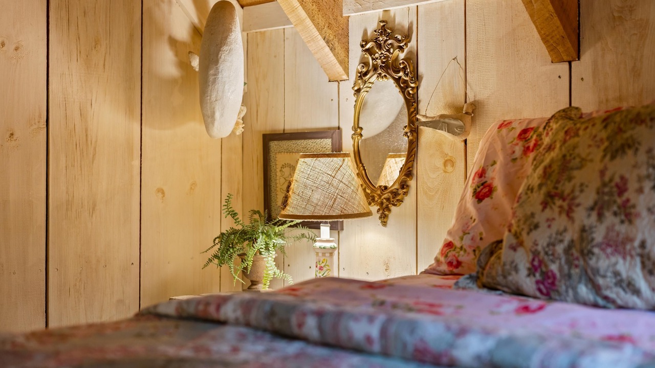 Photo of Bedroom in Gnaw Bone