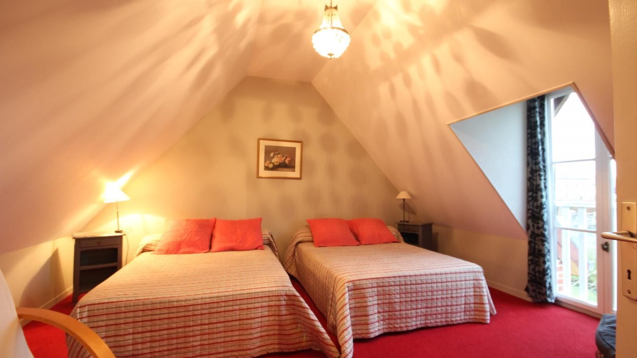 Photo of Bedroom in Sahurs