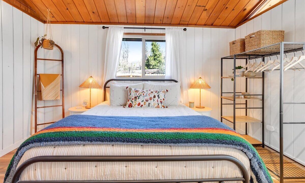 Photo of Bedroom in Mono Vista