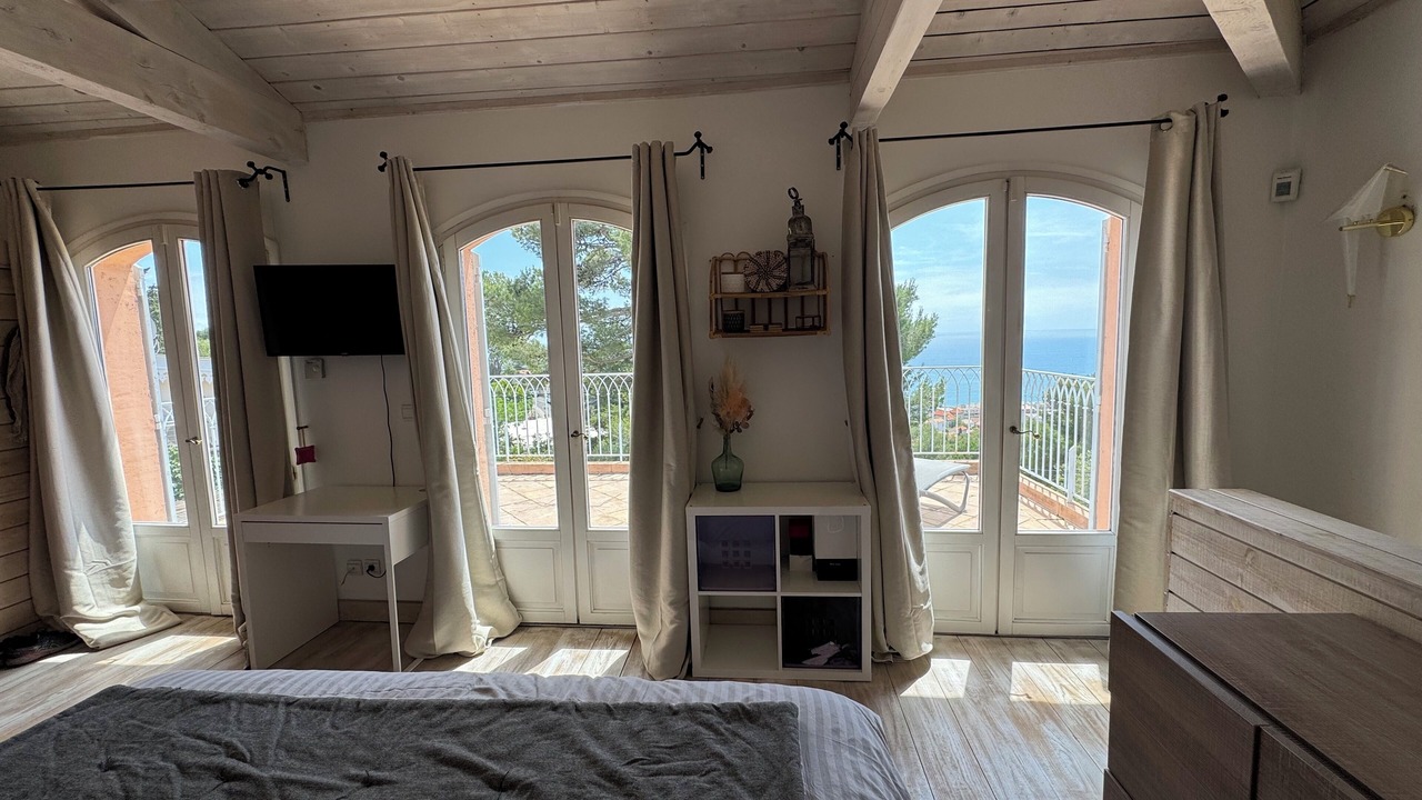 Photo of Bedroom in Sete