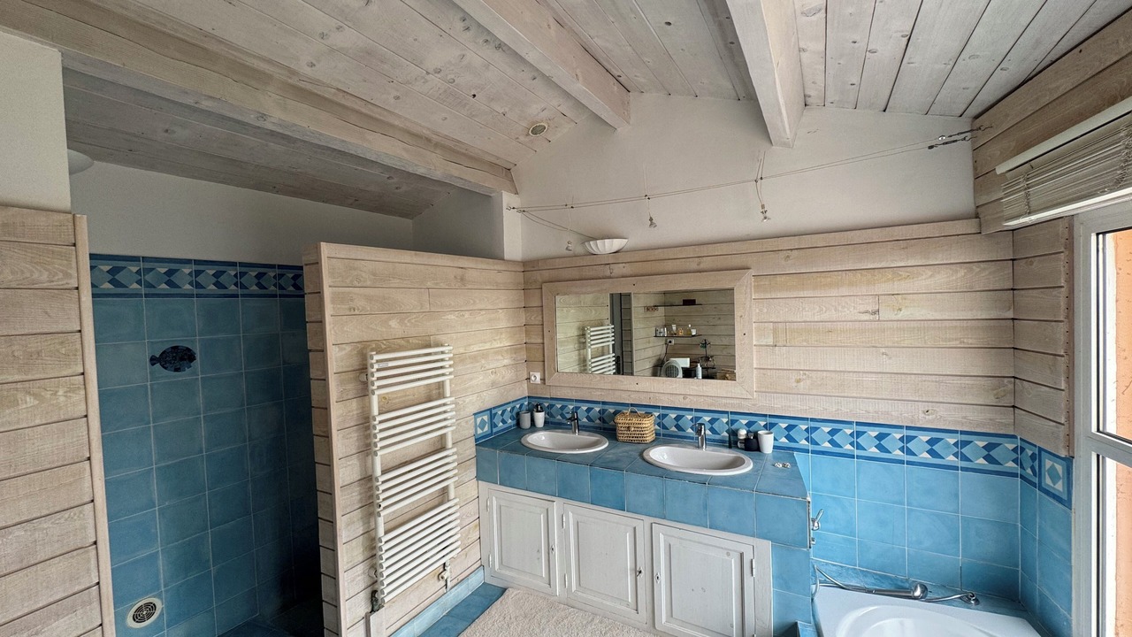 Photo of Bathroom in Sete