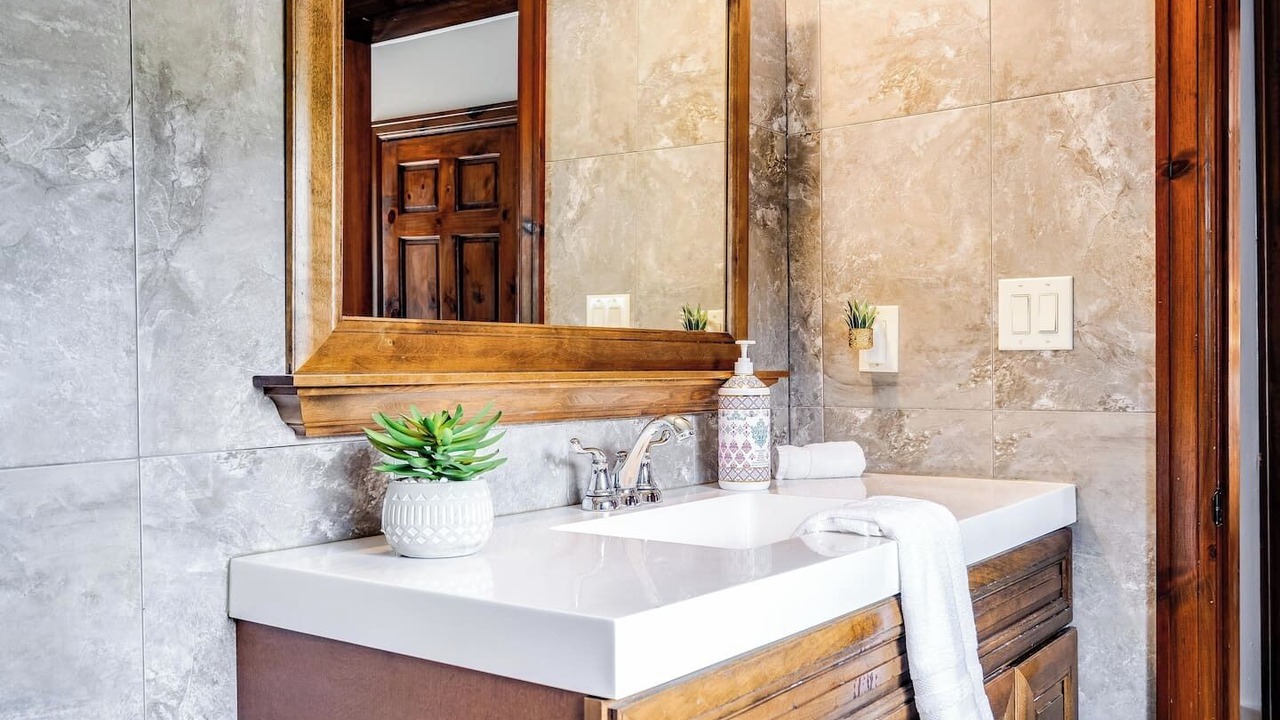 Photo of Bathroom in Leamington