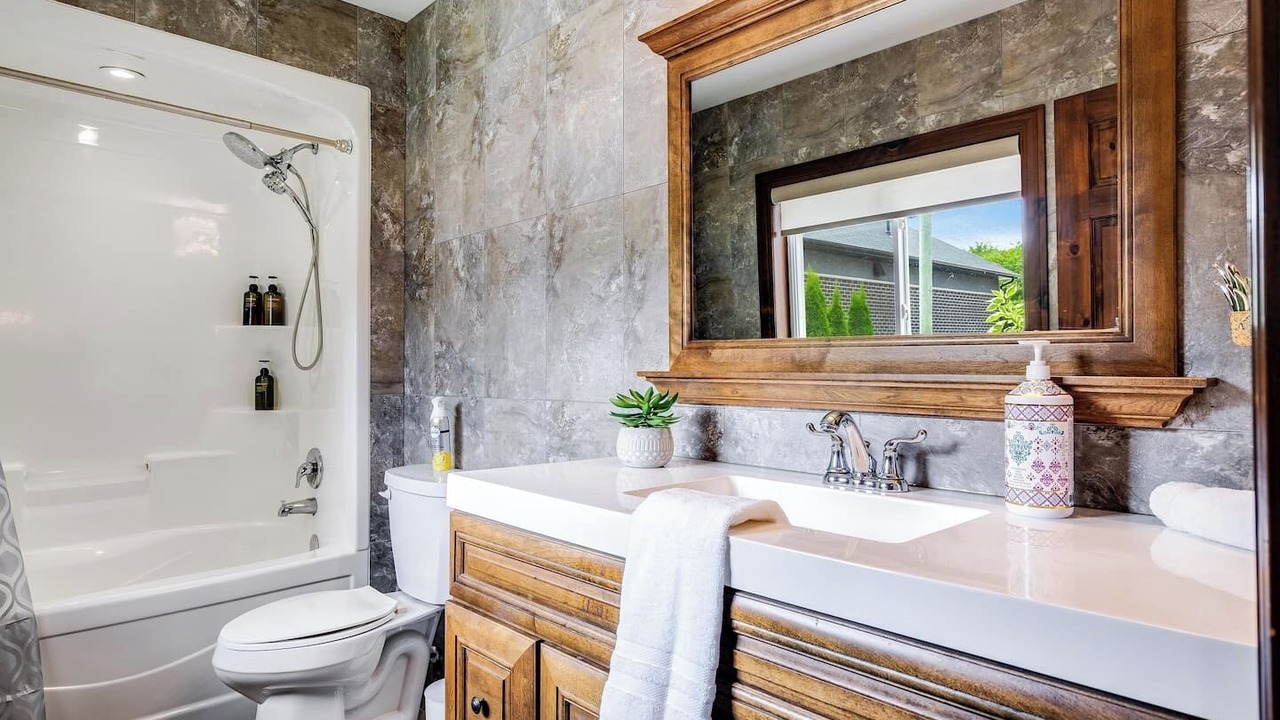Photo of Bathroom in Leamington