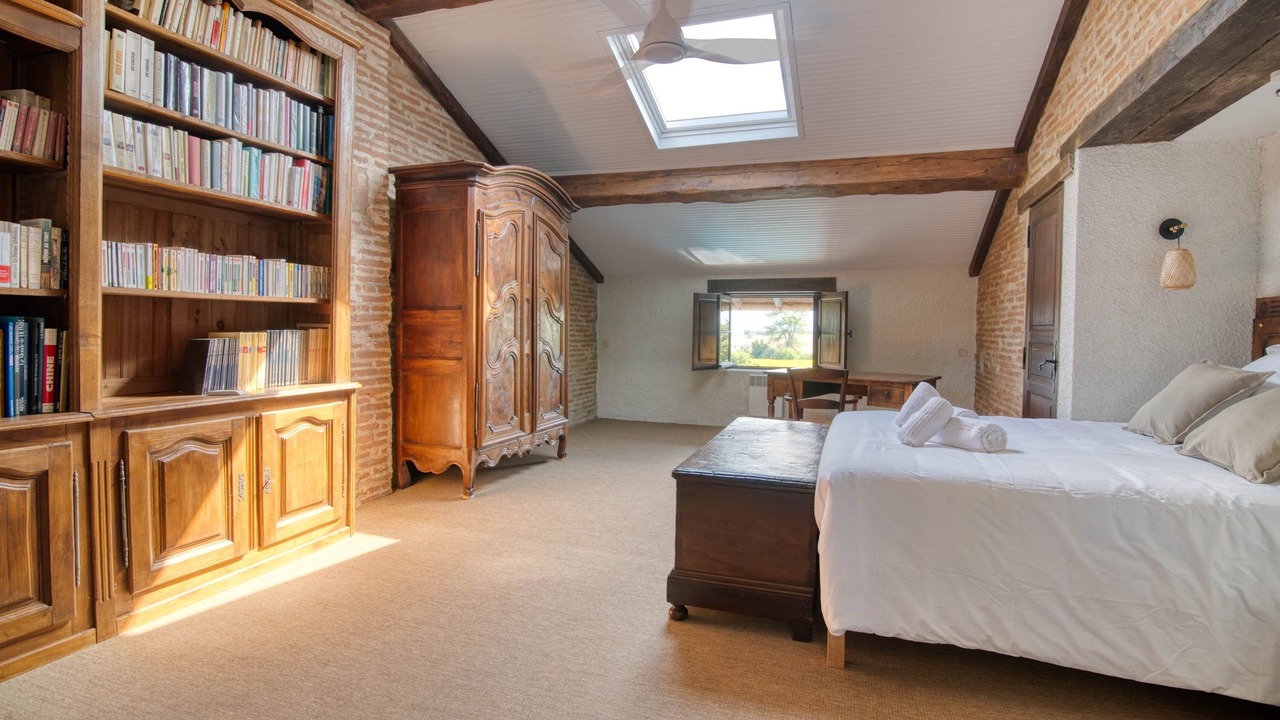 Photo of Bedroom in Belbeze-de-Lauragais