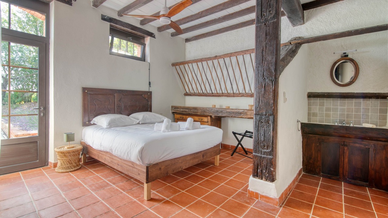 Photo of Bedroom in Belbeze-de-Lauragais
