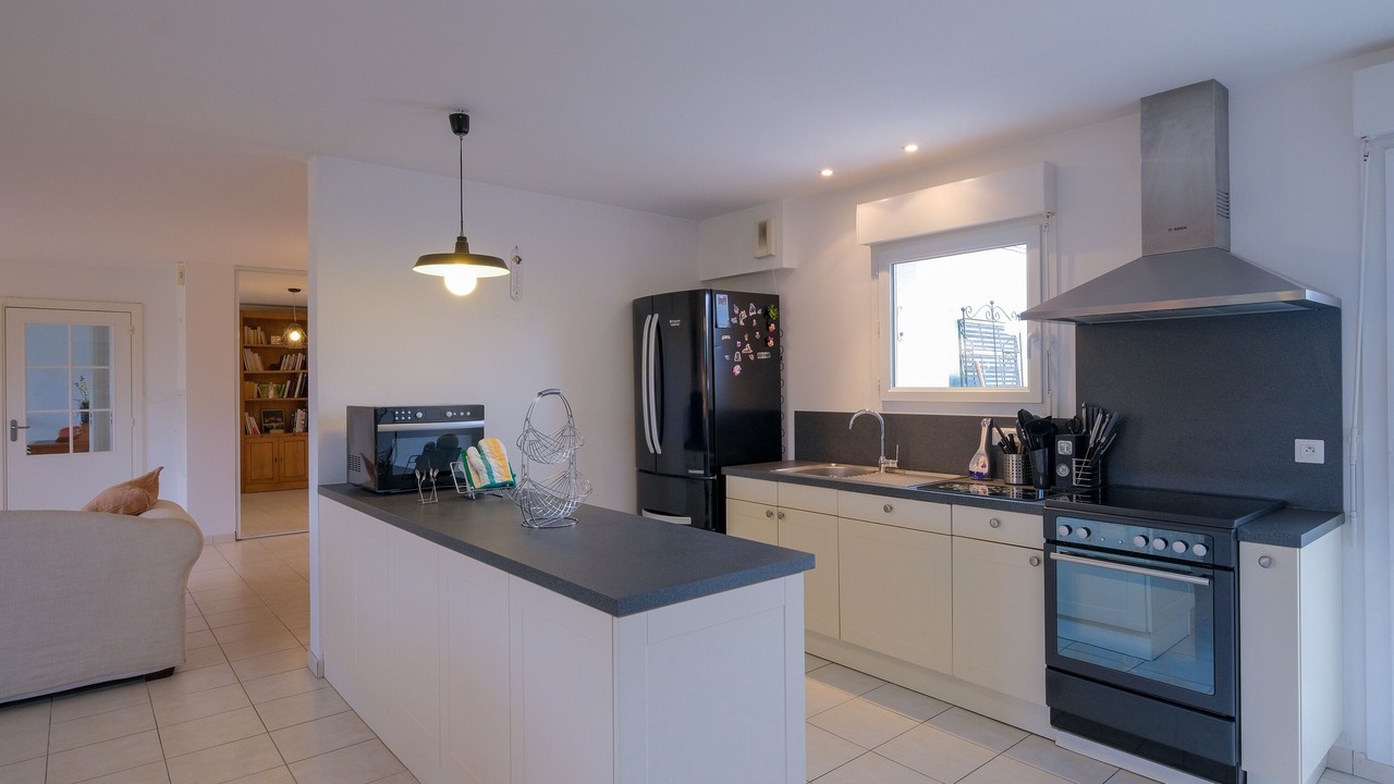 Photo of Kitchen in Saint-Marc-sur-Mer