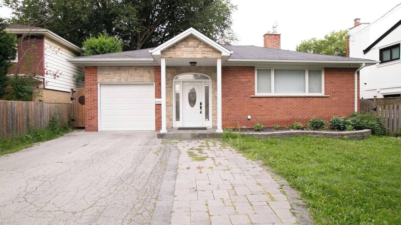 Photo of Others in Richmond Hill
