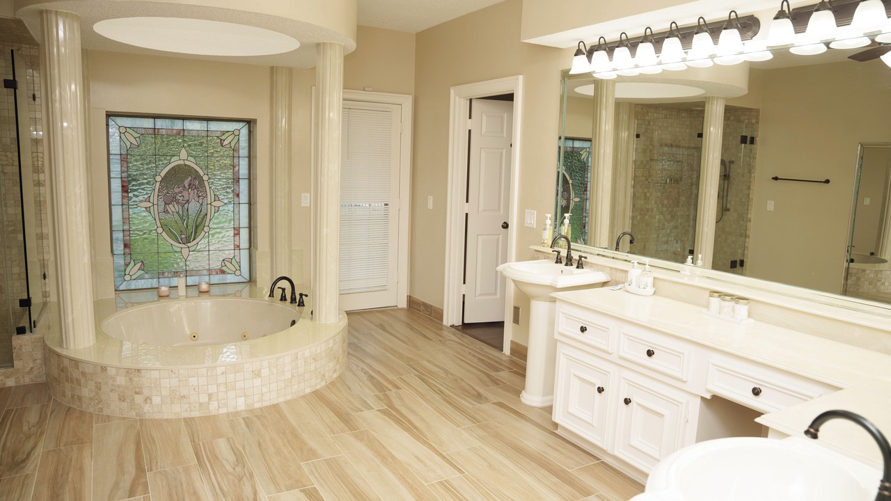 Photo of Bathroom in Hockley