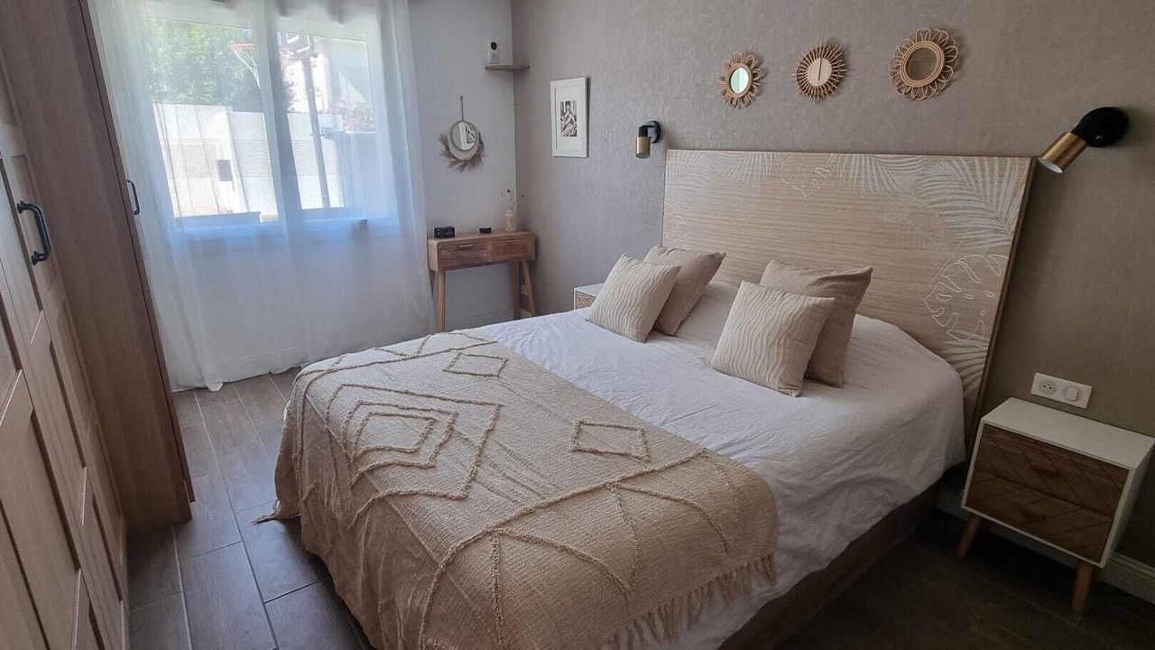 Photo of Bedroom in Saint-Jean-de-Vedas