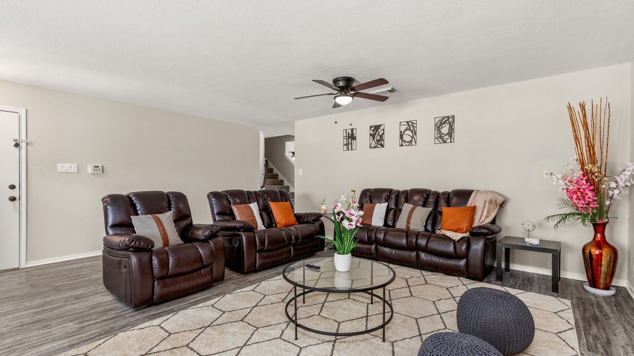 Photo of Livingroom in West San Antonio