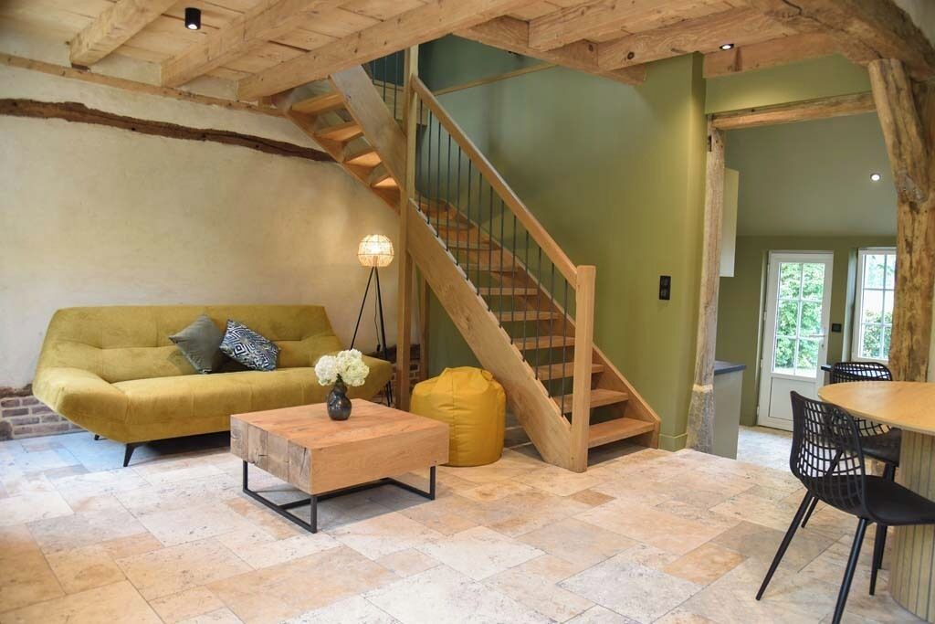 Photo of Livingroom in Boudeville