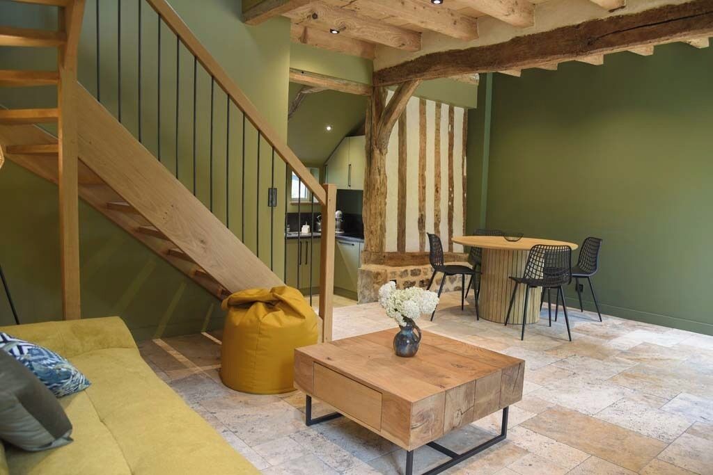 Photo of Livingroom in Boudeville