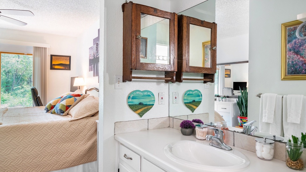 Photo of Bedroom in Barton Hills