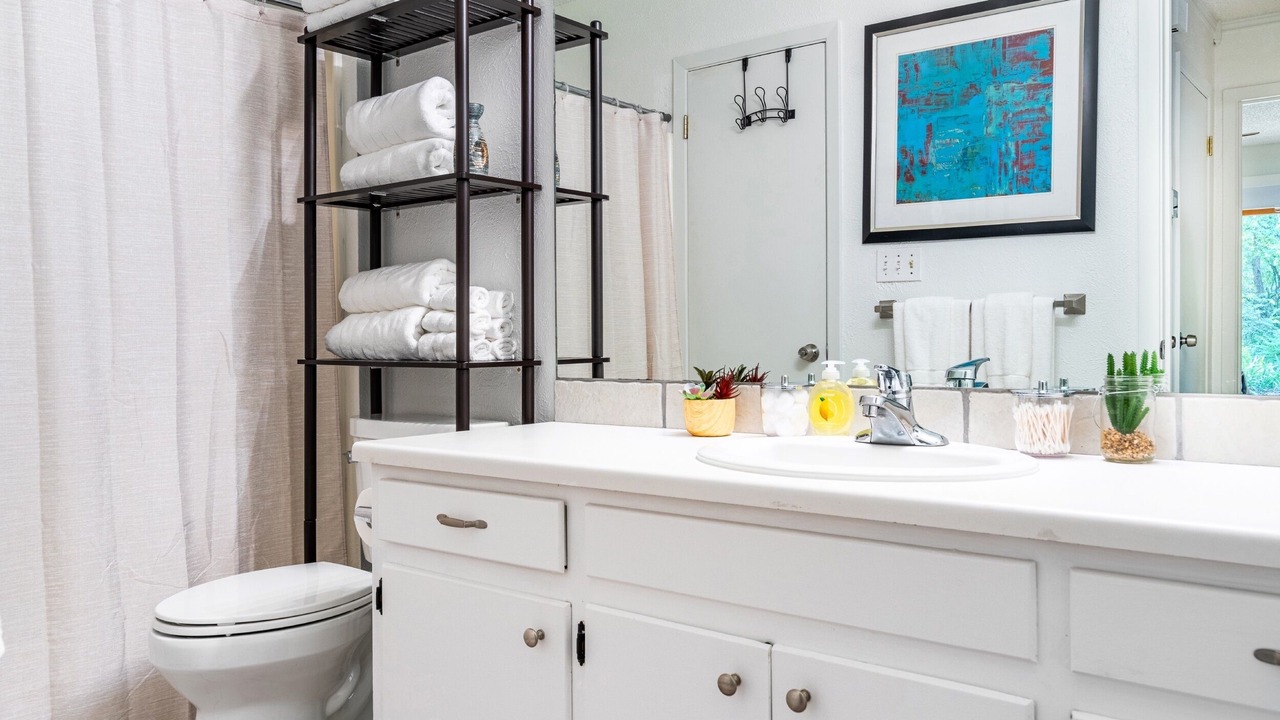 Photo of Bathroom in Barton Hills