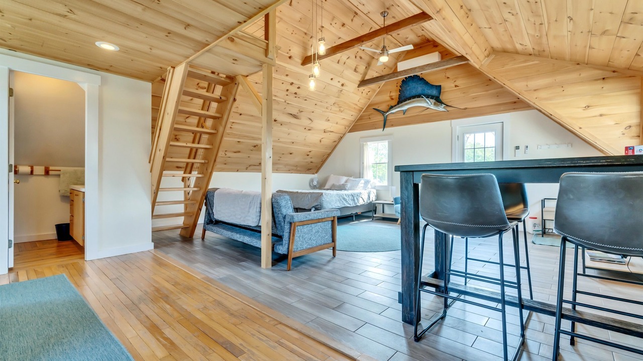 Photo of Others in Martinsville