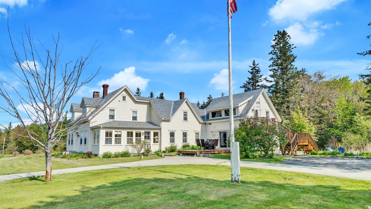 Photo of Others in Martinsville