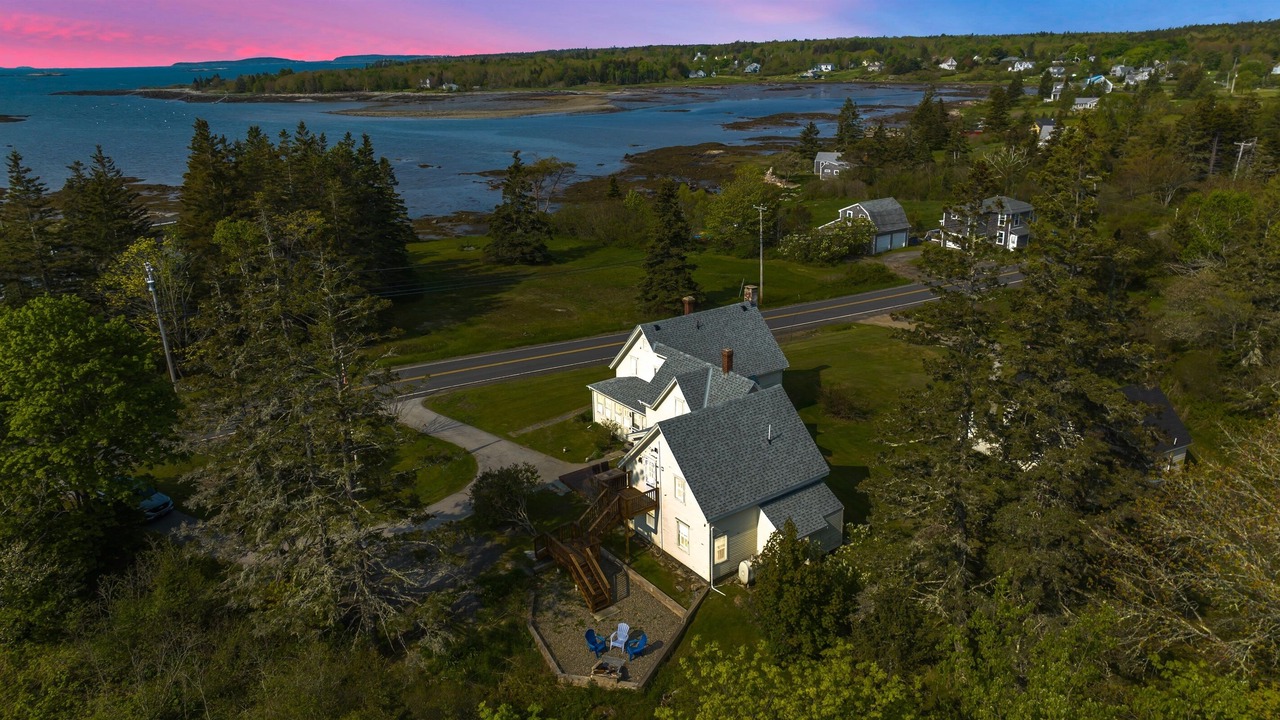 Photo of Others in Martinsville