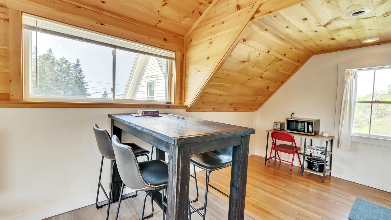 Photo of Others in Martinsville