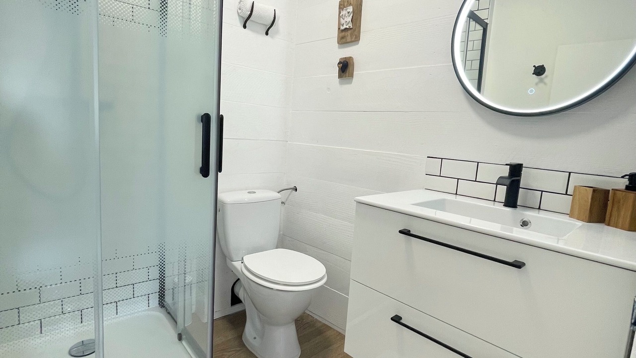 Photo of Bathroom in Aubusson