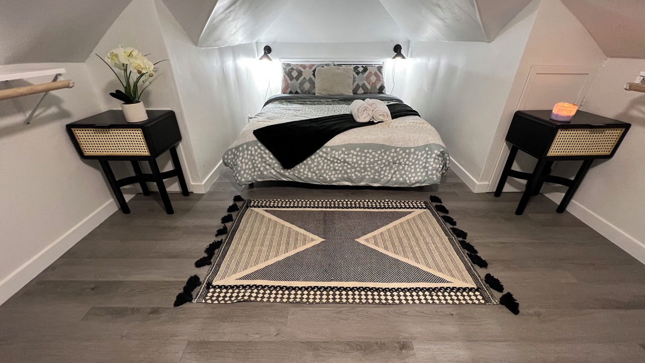 Photo of Bedroom in Dupont