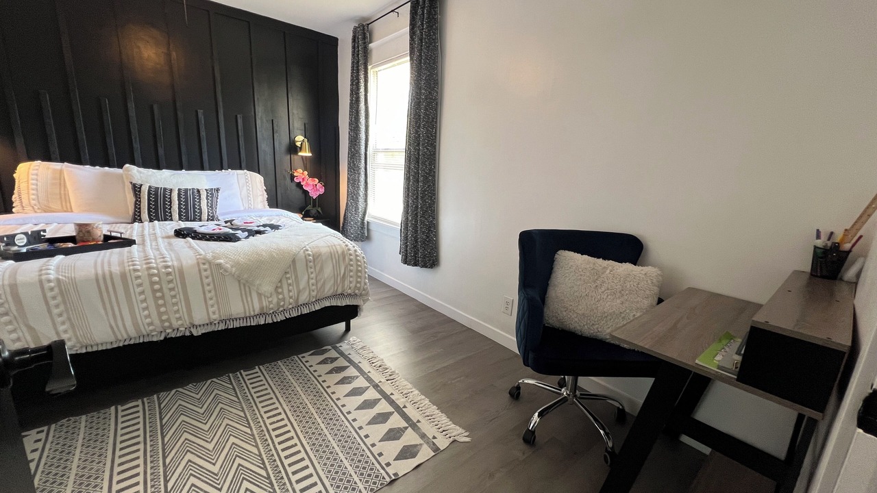 Photo of Bedroom in Dupont