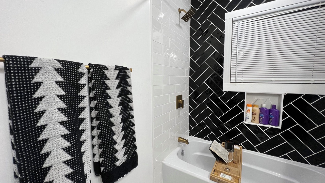 Photo of Bathroom in Dupont