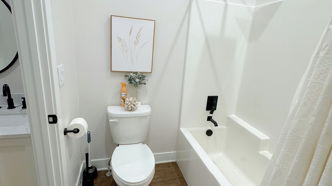 Photo of Bathroom in St. Anthony