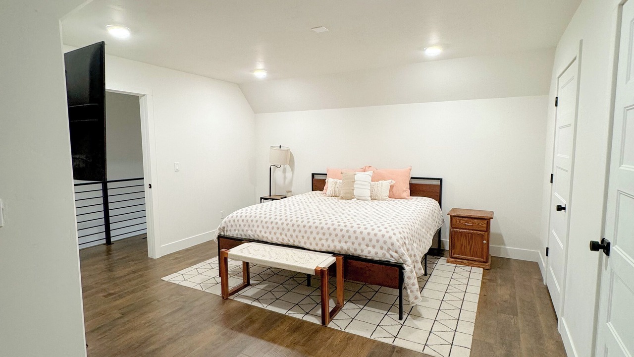 Photo of Bedroom in St. Anthony