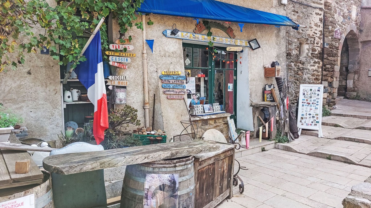 Photo of Others in Gassin