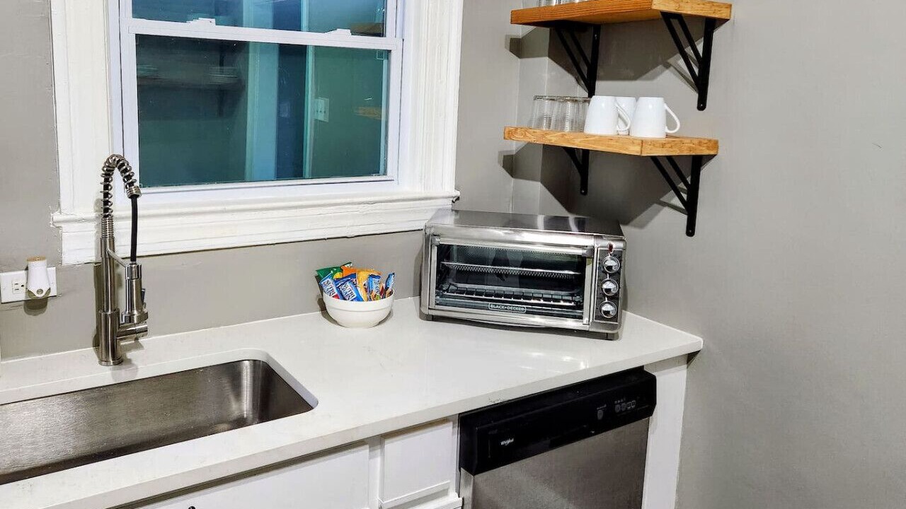 Photo of Kitchen in Midtown