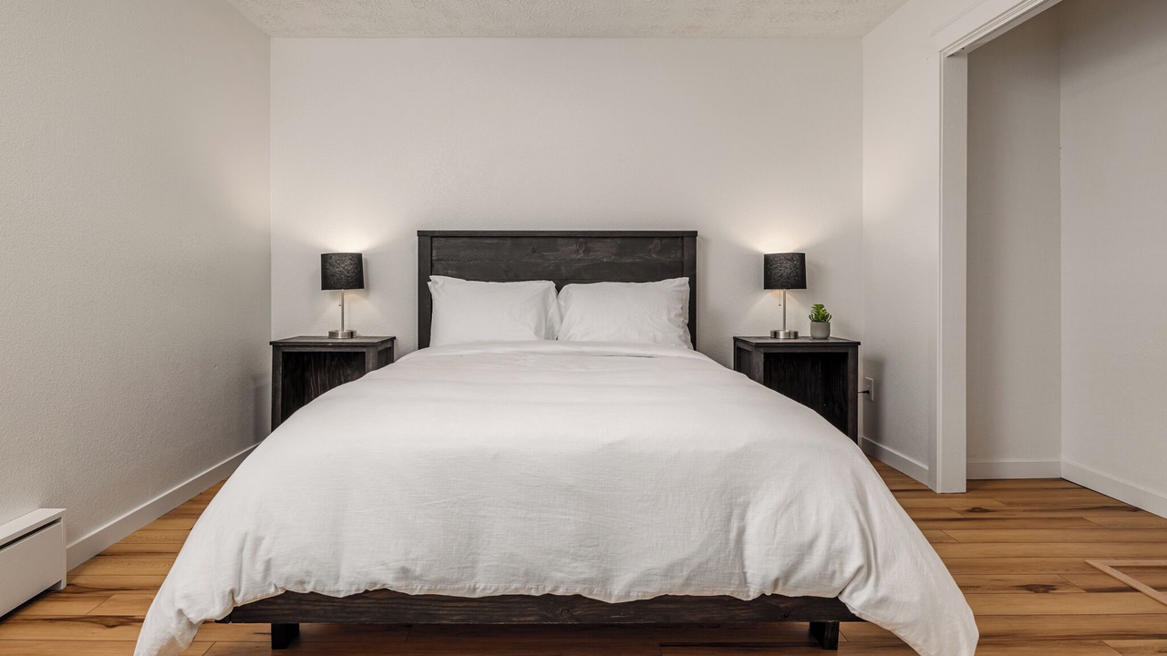 Photo of Bedroom in Northeast Anchorage