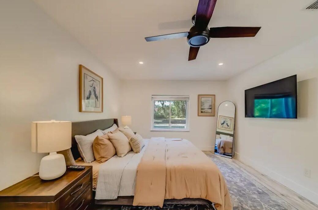 Photo of Bedroom in Seminole