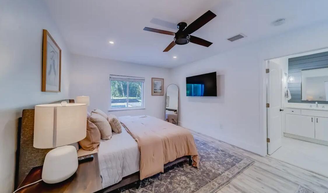 Photo of Bedroom in Seminole