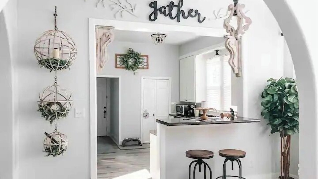 Photo of Others in Austin Ave.