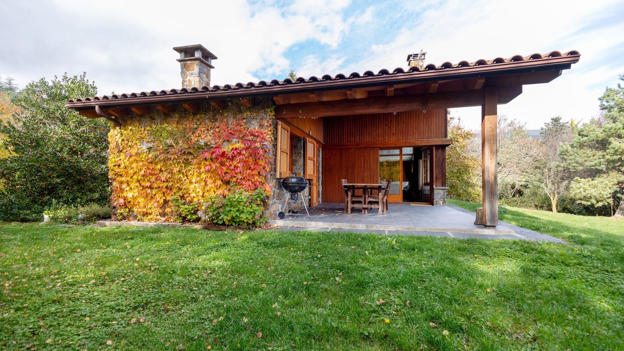 Photo of Outdoor in Campelles