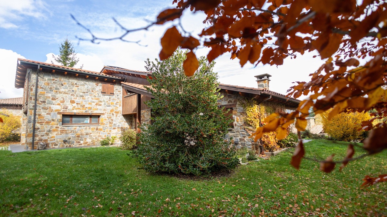Photo of Outdoor in Campelles