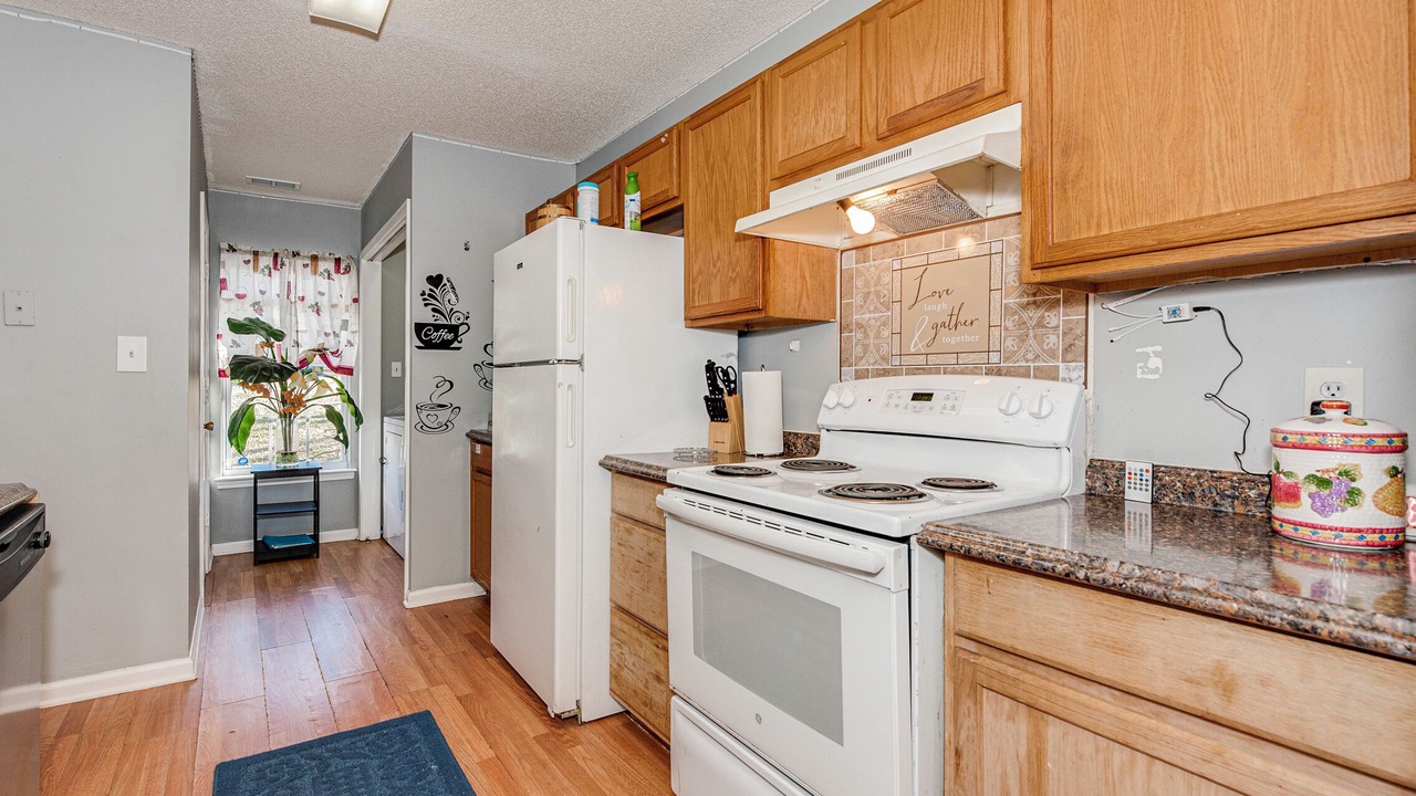 Photo of Kitchen in Enderly Park