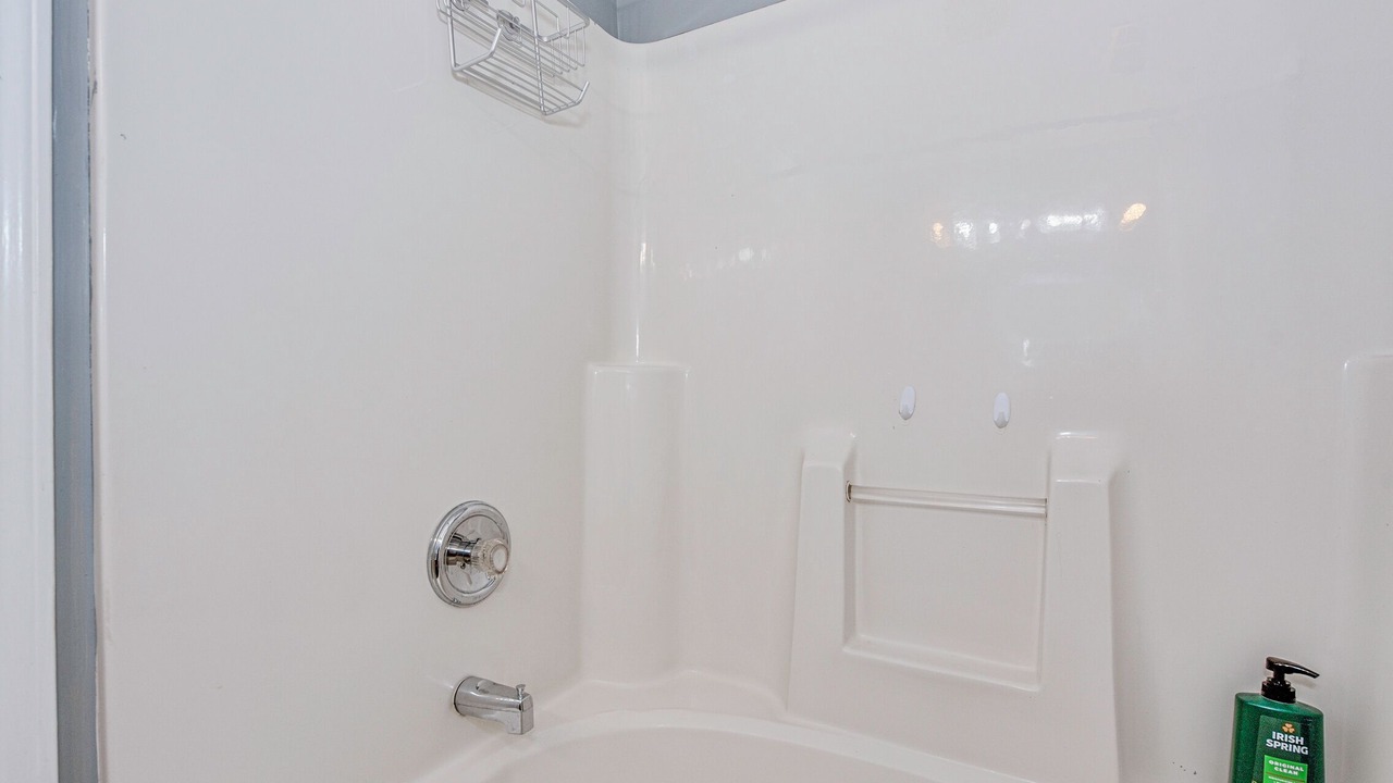 Photo of Bathroom in Enderly Park