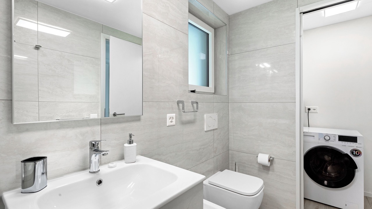 Photo of Bathroom in Melano