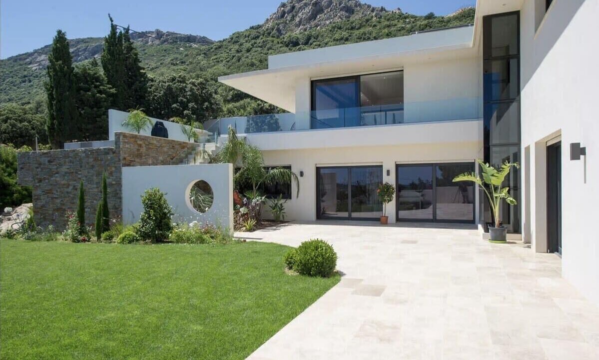 Photo of Outdoor in Algajola