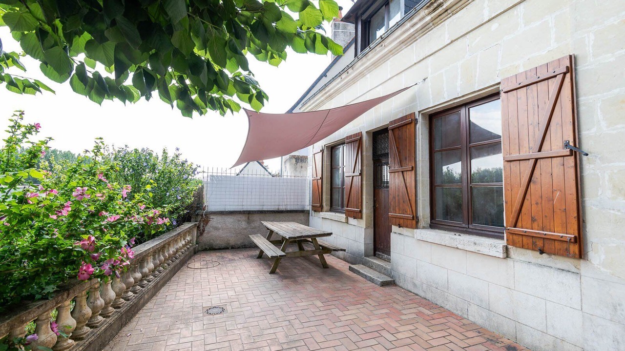 Photo of Outdoor in Nazelles-Negron